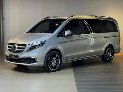Mercedes-Benz V 250 4,380 PM I GCC Specs | 2 Years Warranty Service Contract Seats