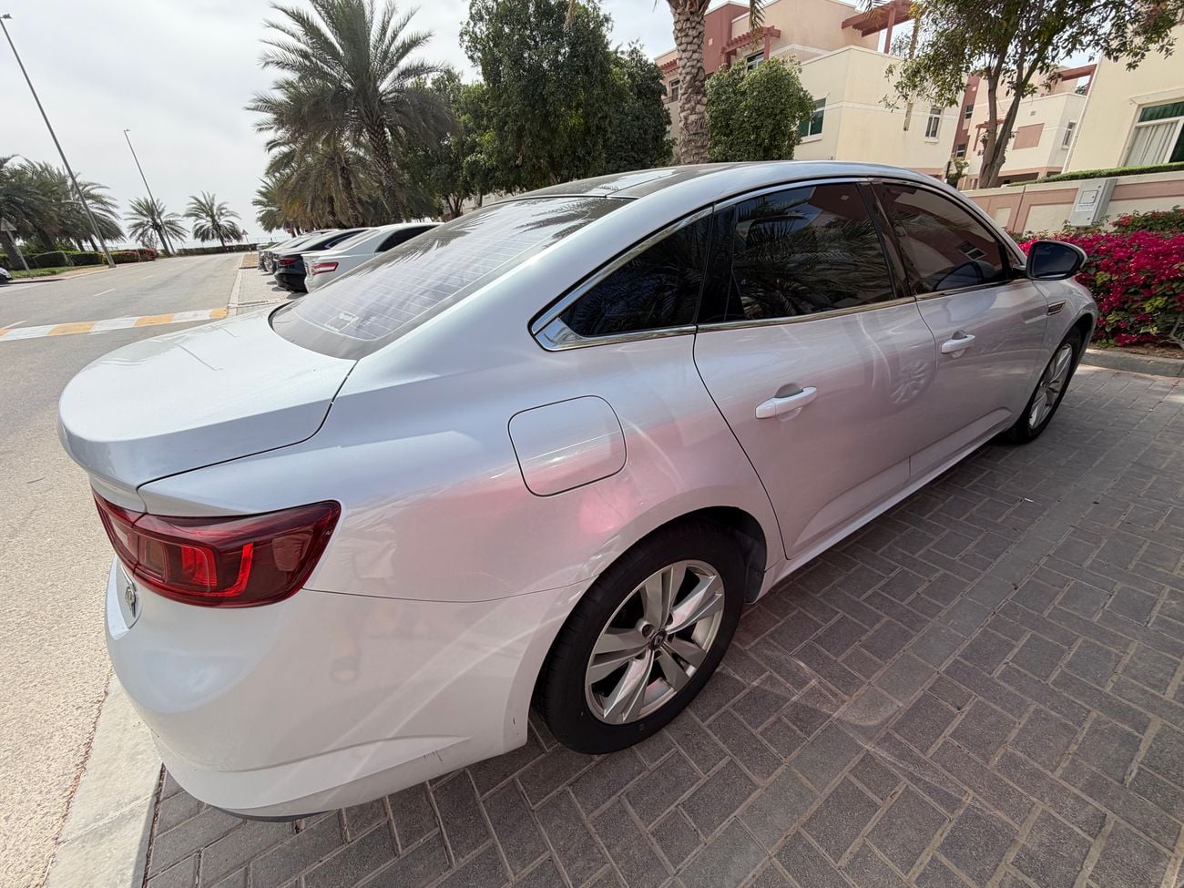 رينو تاليسمان