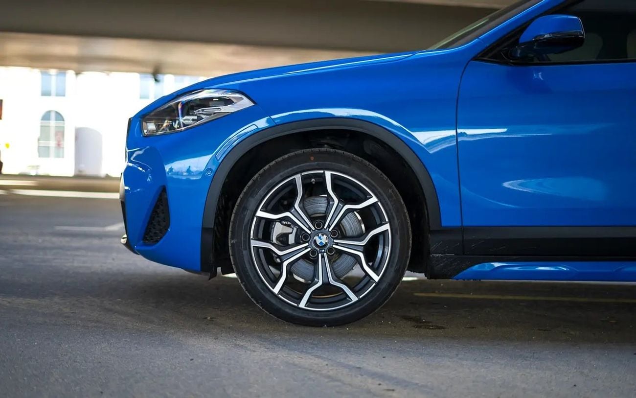 BMW X2 28i