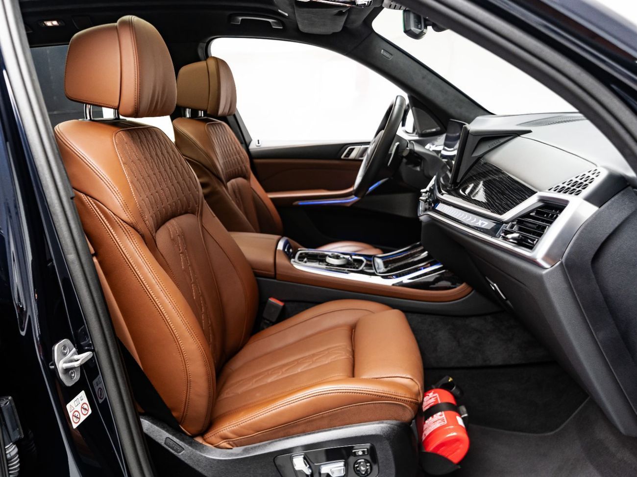 BMW X7 xDrive40i Luxury M Sport Package 3.0L 2025 BMW X7 xDrive40i, 2029 BMW Warranty + Service Contract, L