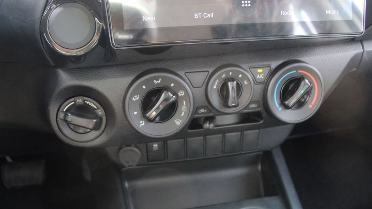 Toyota Hilux GLX HILUX 2.7L AT PETROL 2024