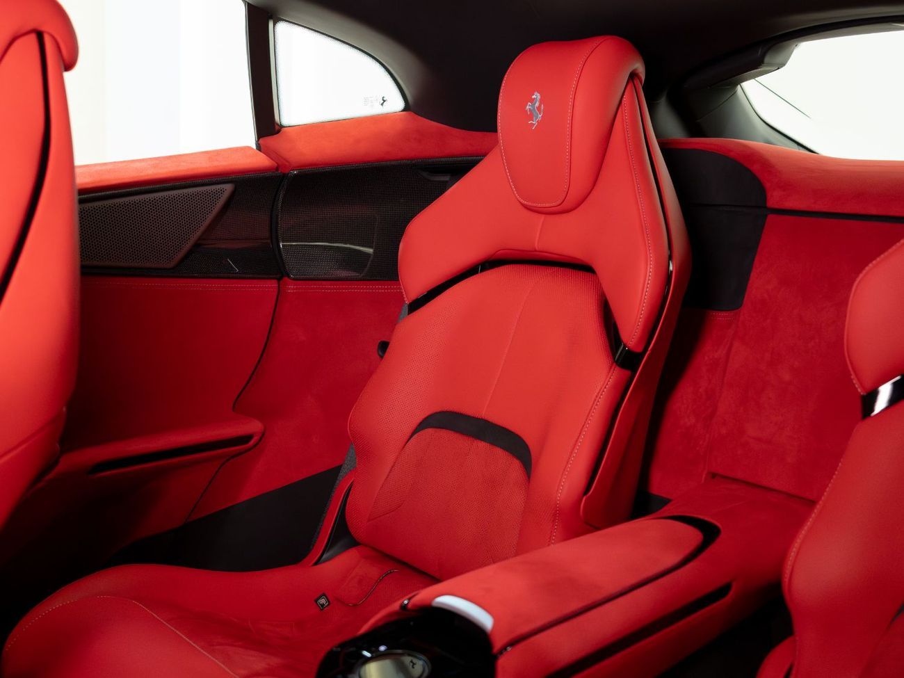 Ferrari Purosangue - 2025 | Brand New | Special Order | 7 Years Service Contract | First Nardo Grey in UAE