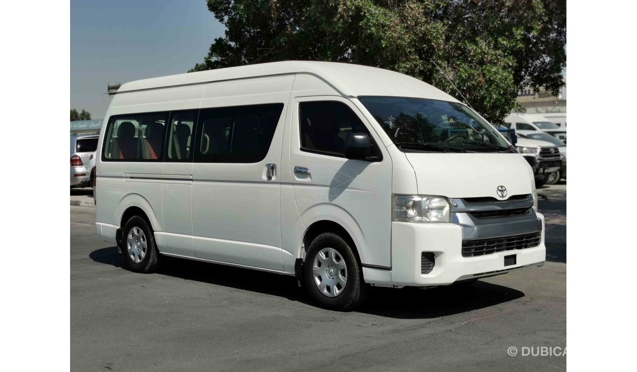 Toyota Hiace 2.7L 4CY Petrol, 15" Tyre, Manual Gear Box, Front & Rear A/C, Roof Speakers, CD-AUX (LOT # 4946)