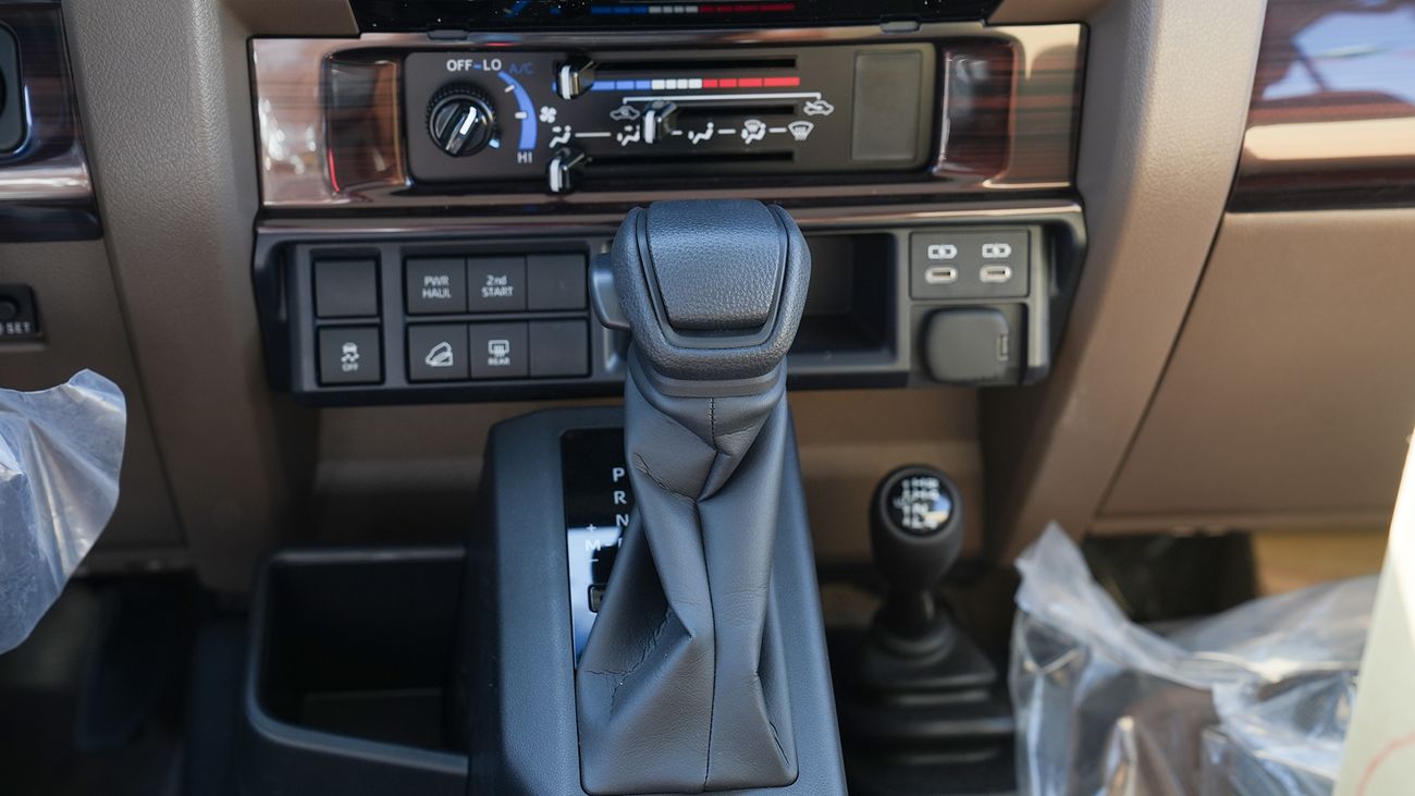 Toyota Land Cruiser LX 4.0 L