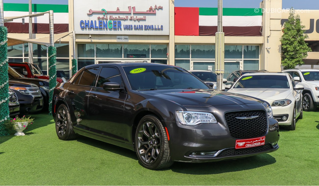 كرايزلر 300s