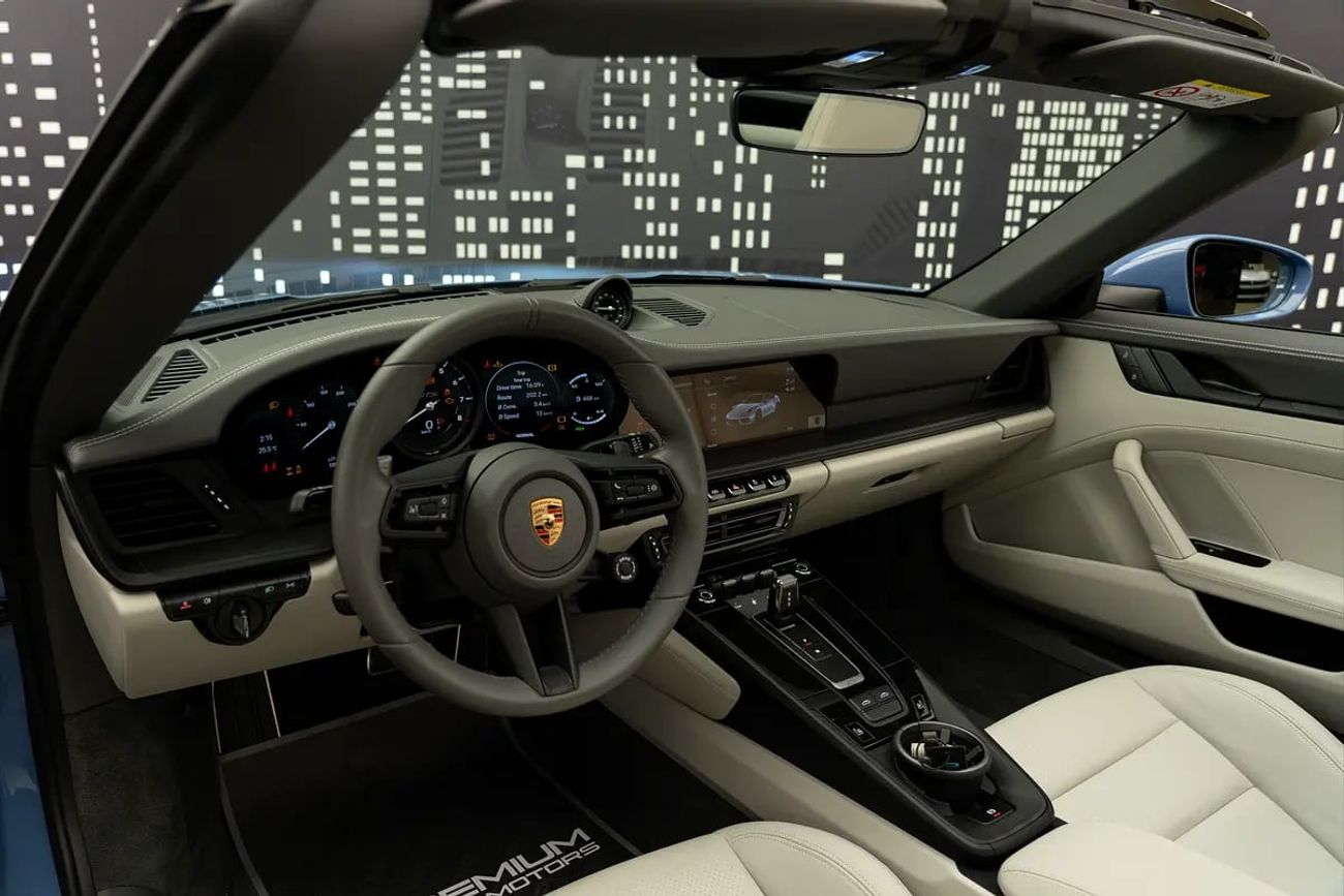 Porsche 911 PORSCHE | 992 TARGA 4 GTS | 2024MY | PTS COLOUR | DEALER WARRANTY Targa 4GTS 3.0L (450 HP)