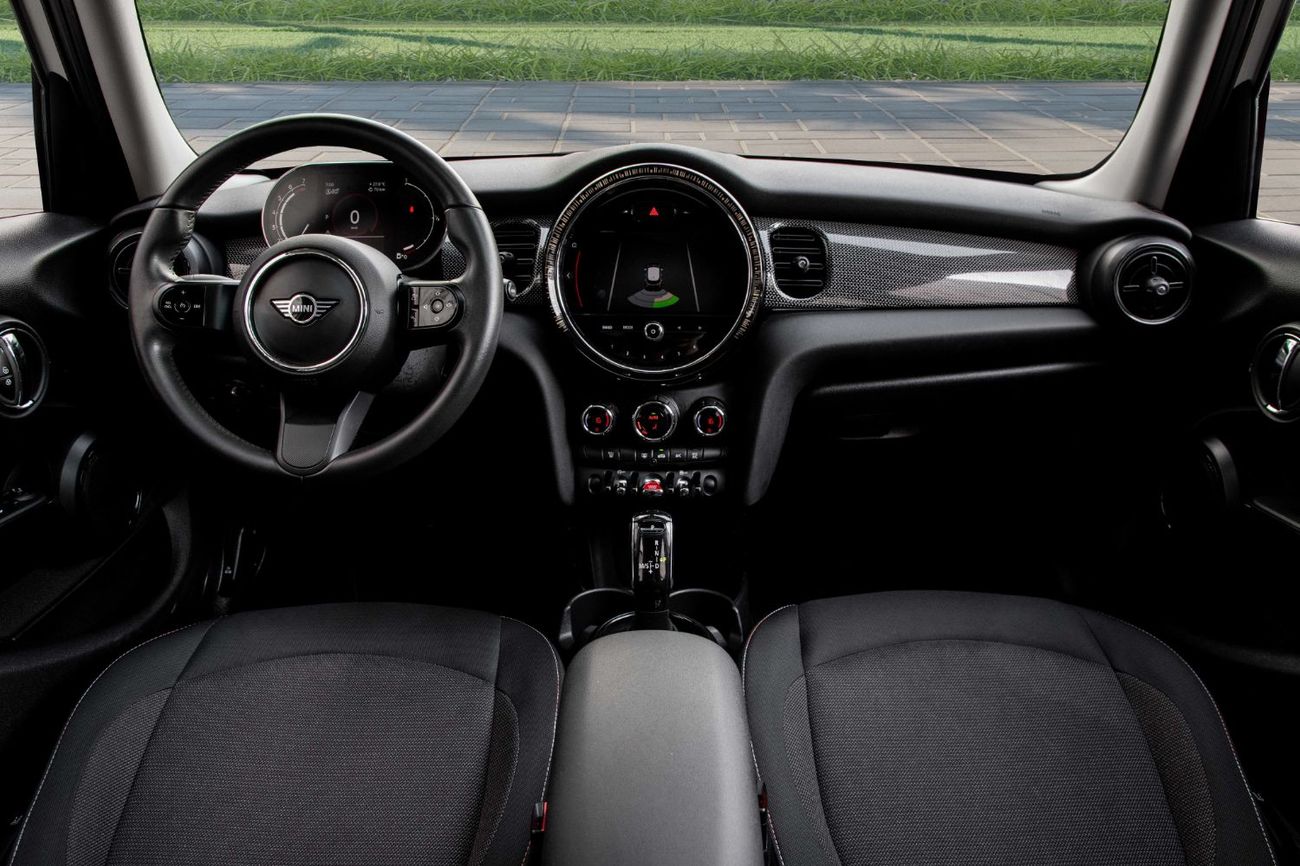 ميني كوبر | 1,567 P.M  | 0% Downpayment | Immaculate Condition!