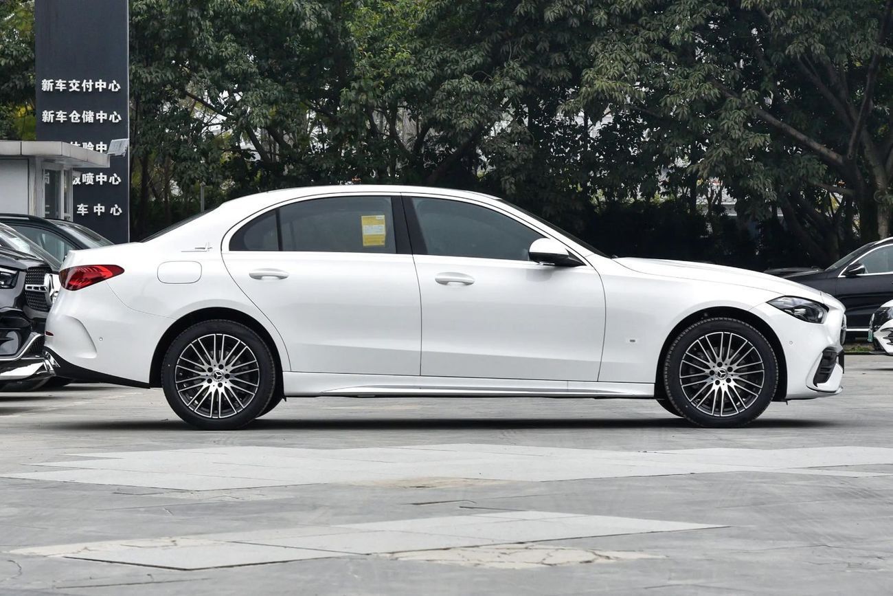 Mercedes-Benz C 200 1.5T Sport Chinese Specs