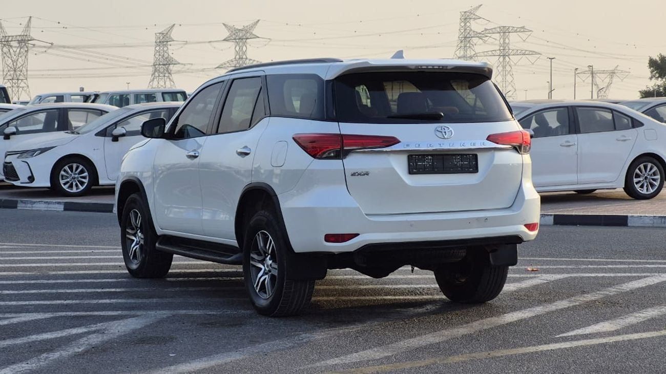 تويوتا فورتونر EXR 2.7L (160 HP)