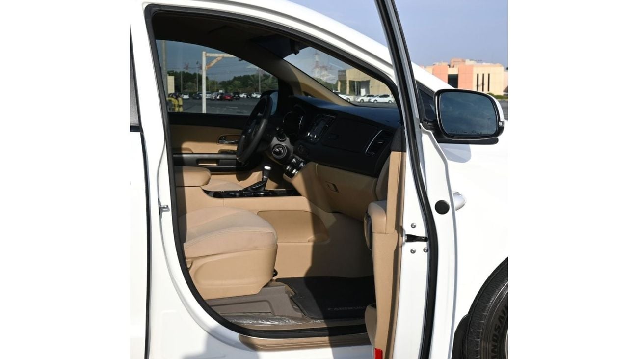 كيا كارنيفال كيا كرنفال 2020 خليجي بحالة ممتازة بدون حوادث صبغ وكالة