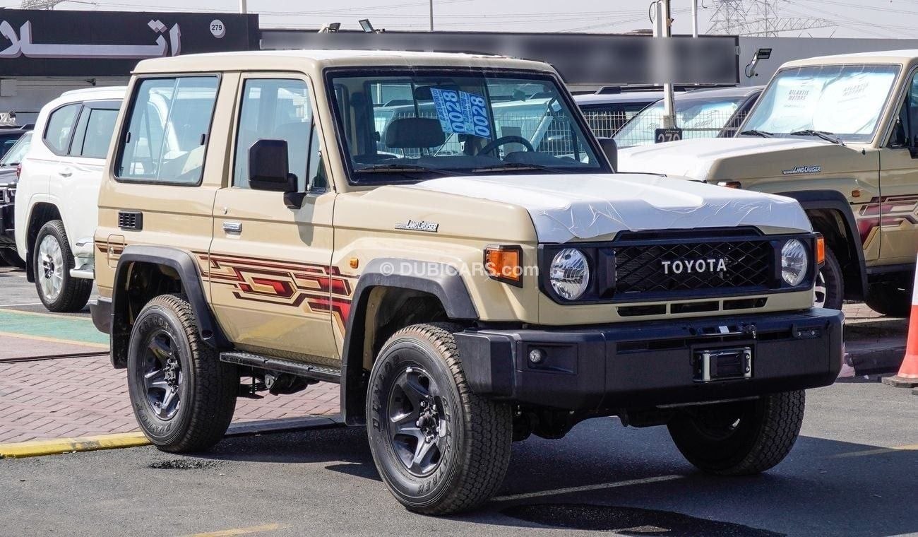 Toyota Land Cruiser 70 4.0 L V6