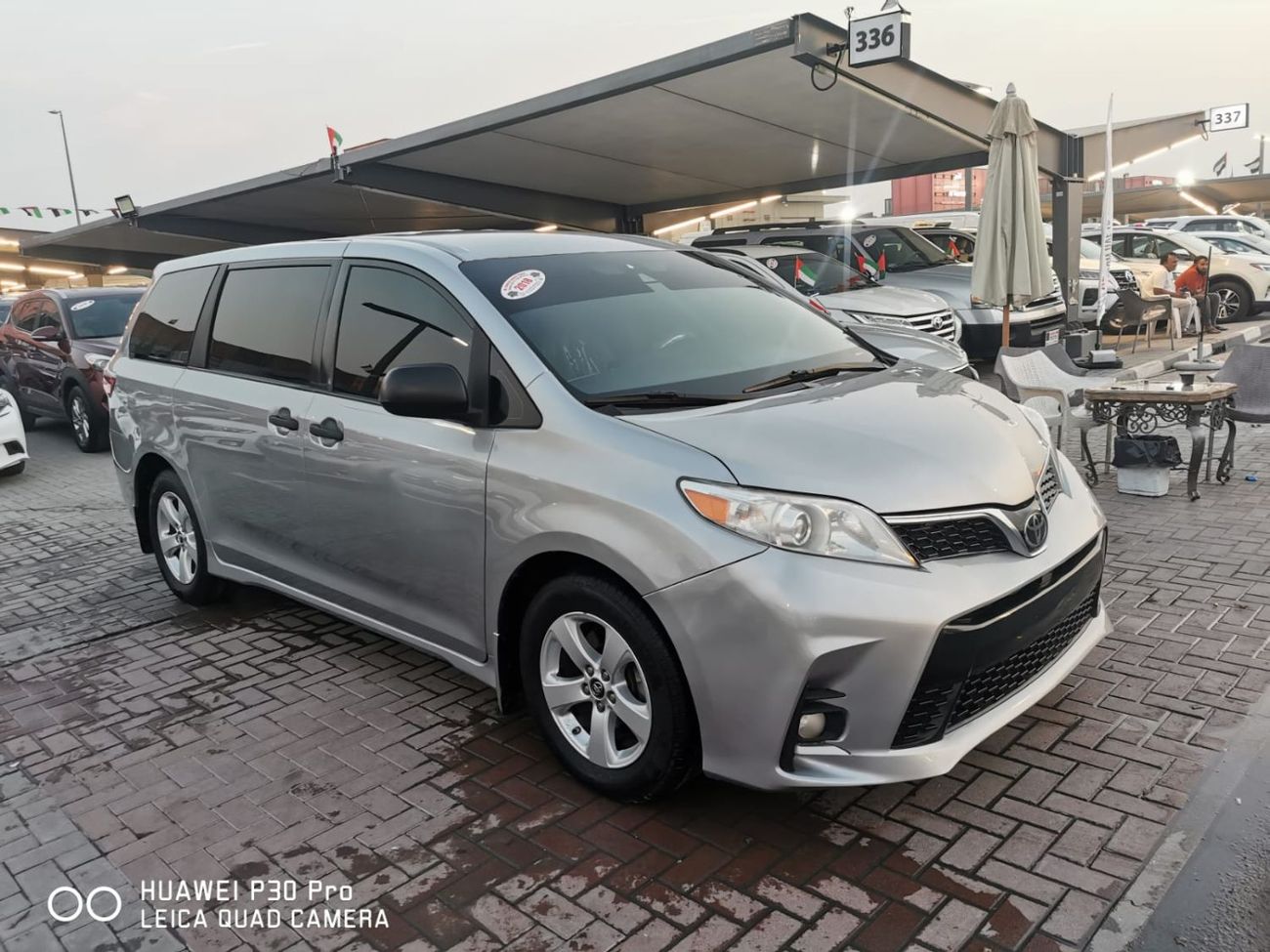 تويوتا سيينا American import, full option