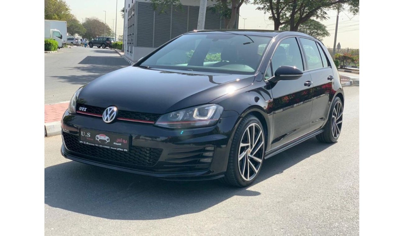 فولكس واجن جولف GTI GCC SPECS