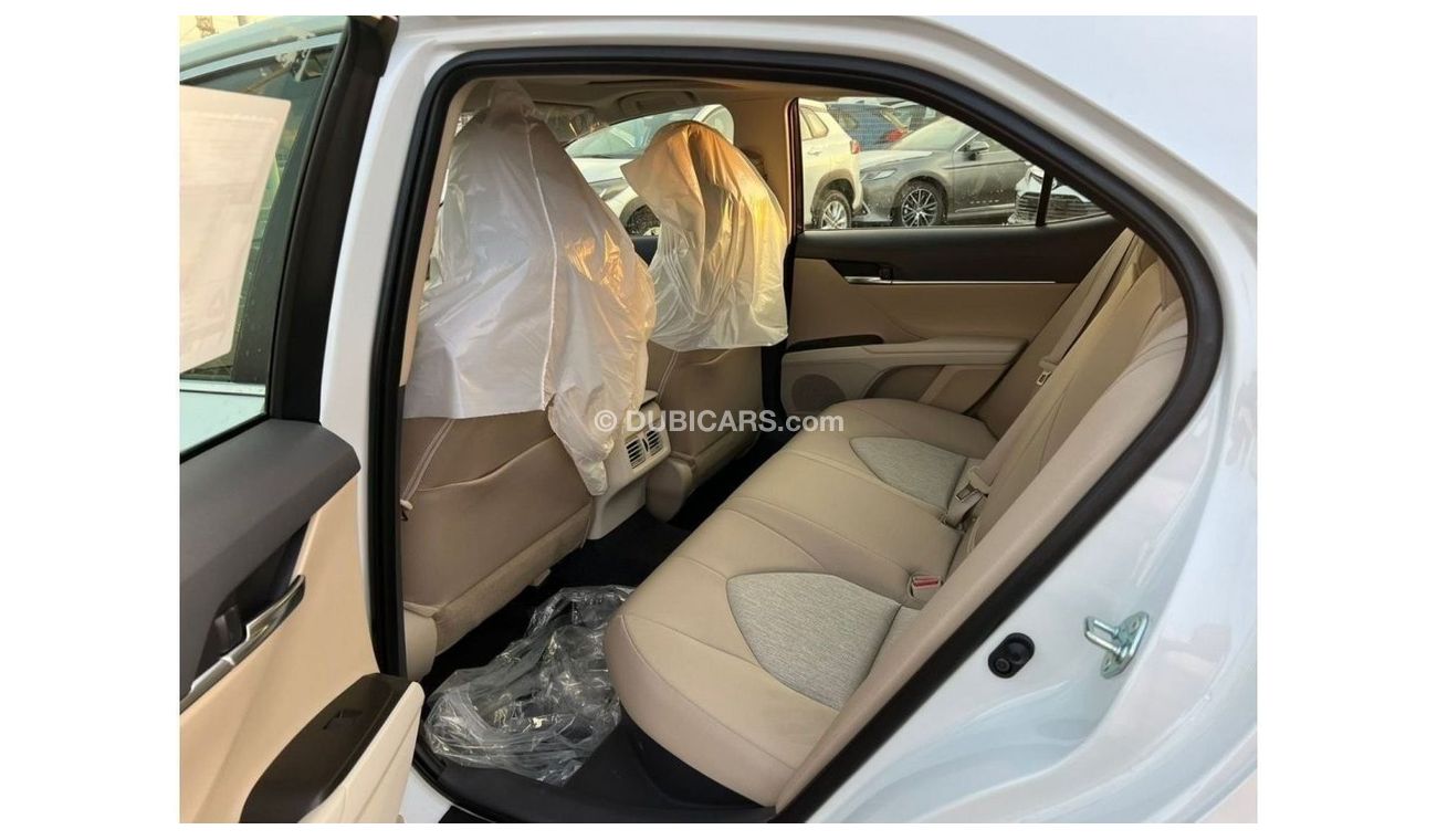 Toyota Camry 2023 GLE (( Hybrid )) White color , 2.5L 4cyl Petrol, A/T, FWD