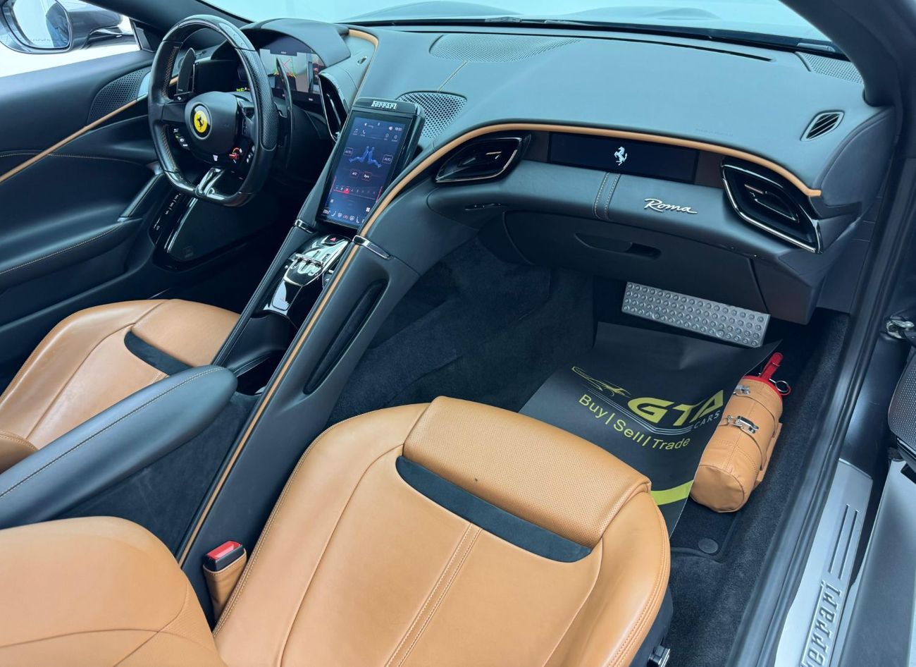 Ferrari Roma 2022 Ferrari Roma, 2027 Agency Warranty & 2029 Agency Service Contract, Agency FSH, GCC