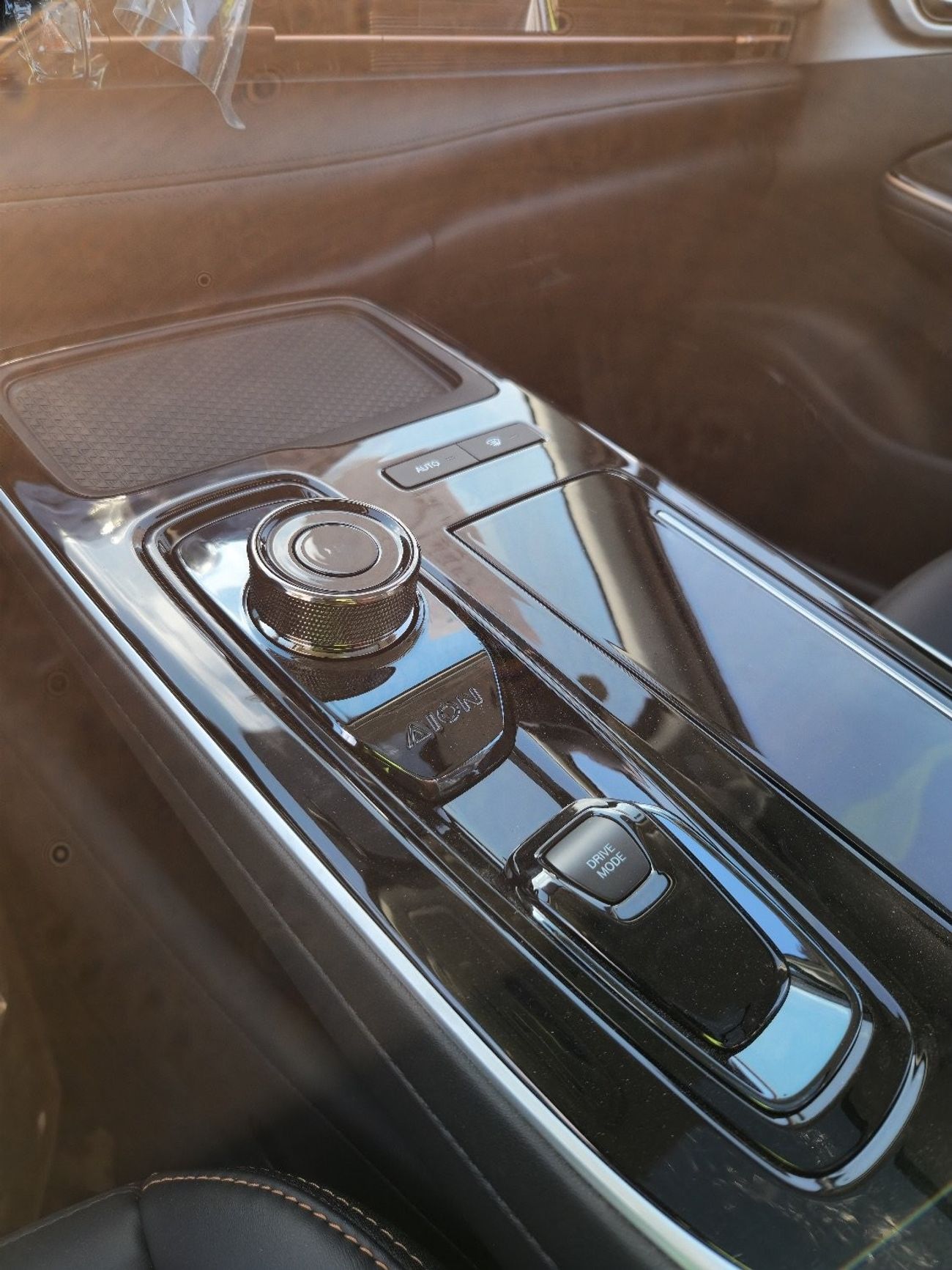 جي إي سي أيون س