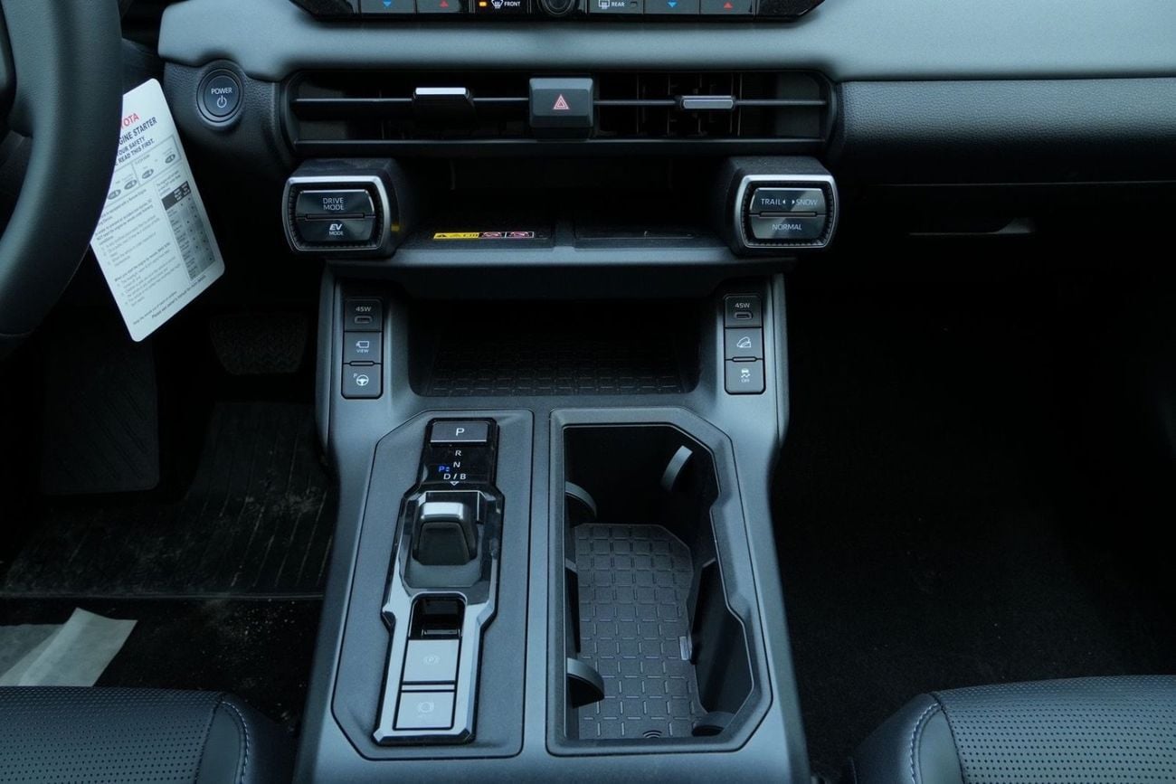 تويوتا راف ٤