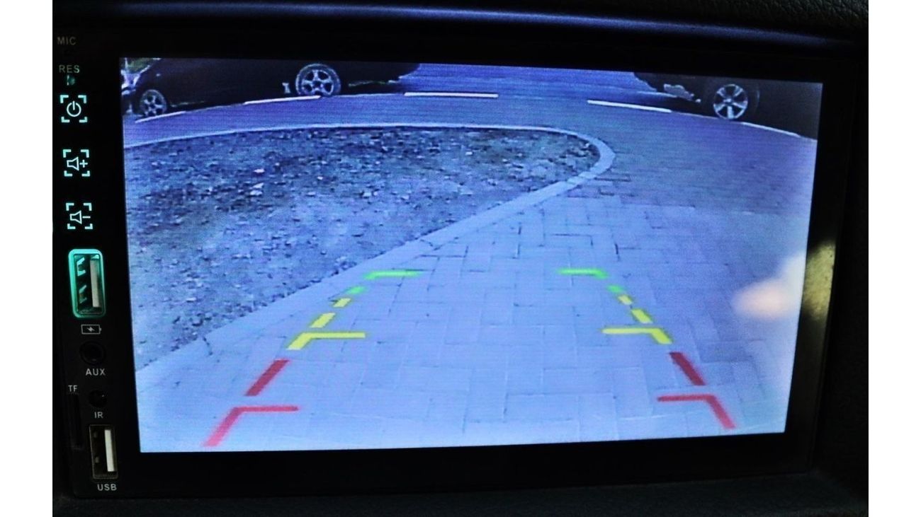 Nissan Urvan 2021 Nissan Urvan Microbus (NV350), 4-door truck, 2.5L 4-cylinder petrol, manual, front-wheel drive