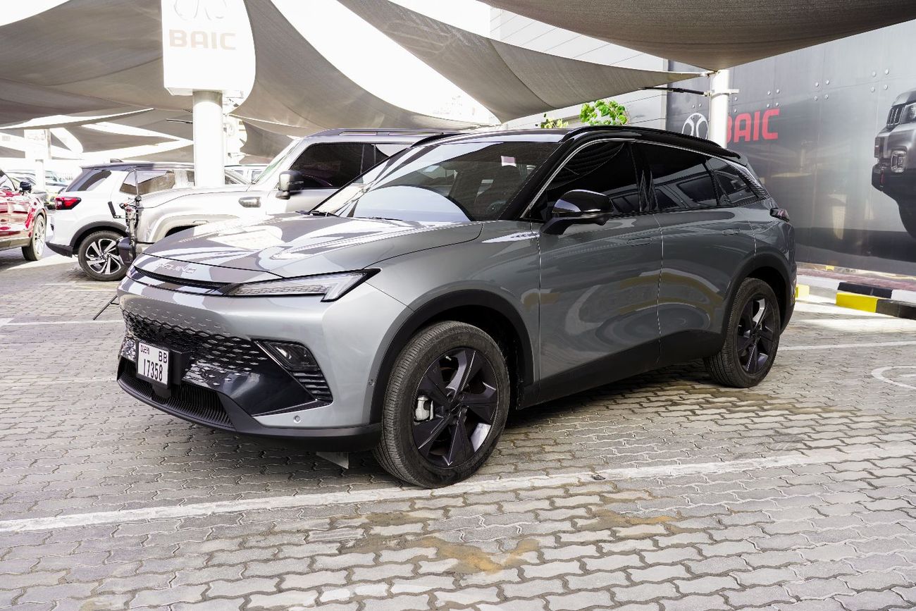 بايك X55 BAIC X55 2024 SUV - Driven only 21354 kms.