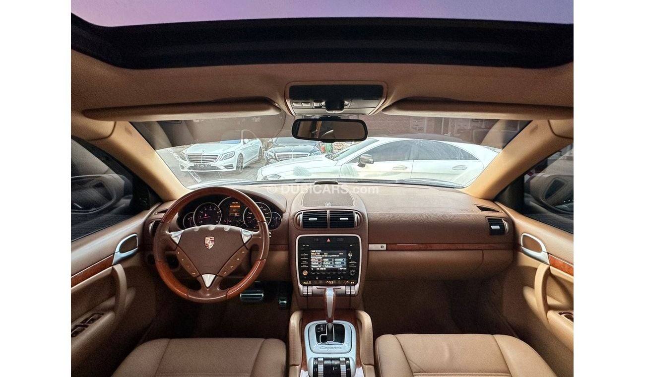 Porsche Cayenne Porsche Cayenne S 8 cylinder Model: 2009 Mileage : 160,000 K.M Price : 23,000 dirhams Gulf specifica
