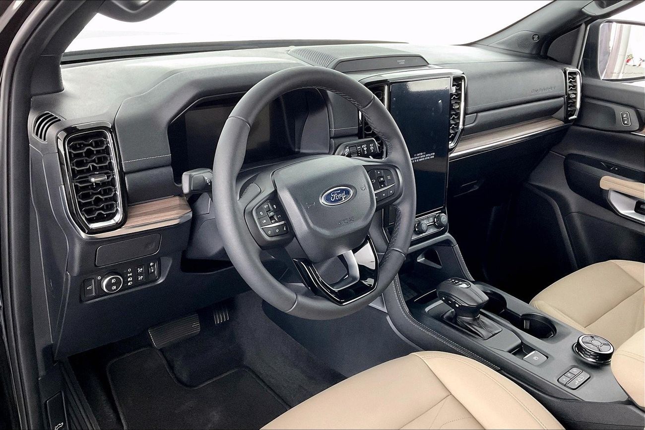 Ford Everest Limited| 1 year free warranty | Exclusive Eid offer