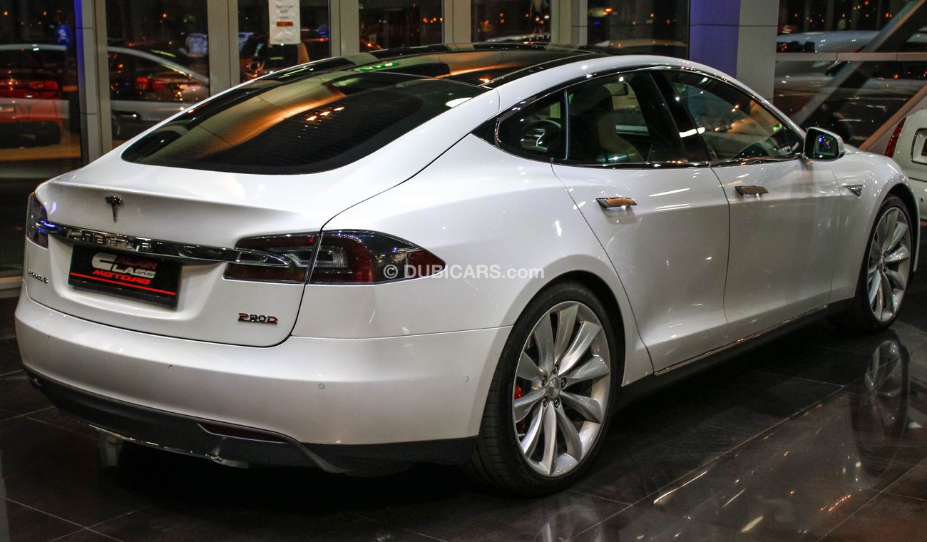 Tesla Model S P90D