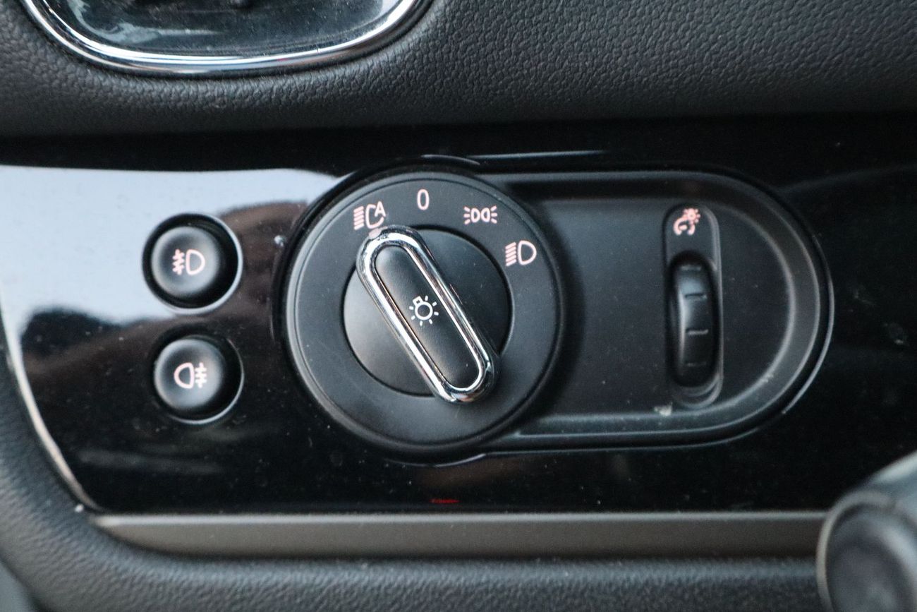 ميني كوبر إس كونتري مان