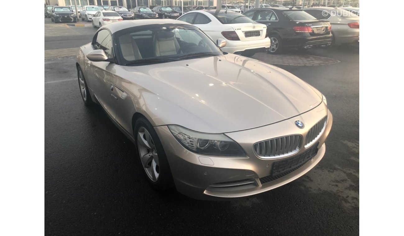 BMW Z4 Bmw Z4 model 2010 car prefect condition full service full option low mileage