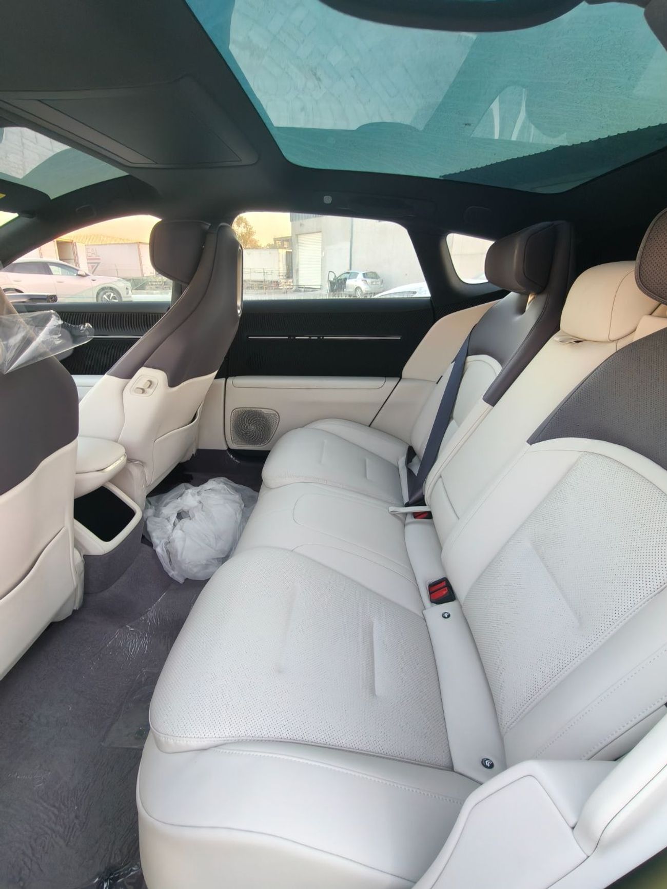 أفاتر 12 أفاتار 12 4WD ماستر سيارة كهربائية بالكامل