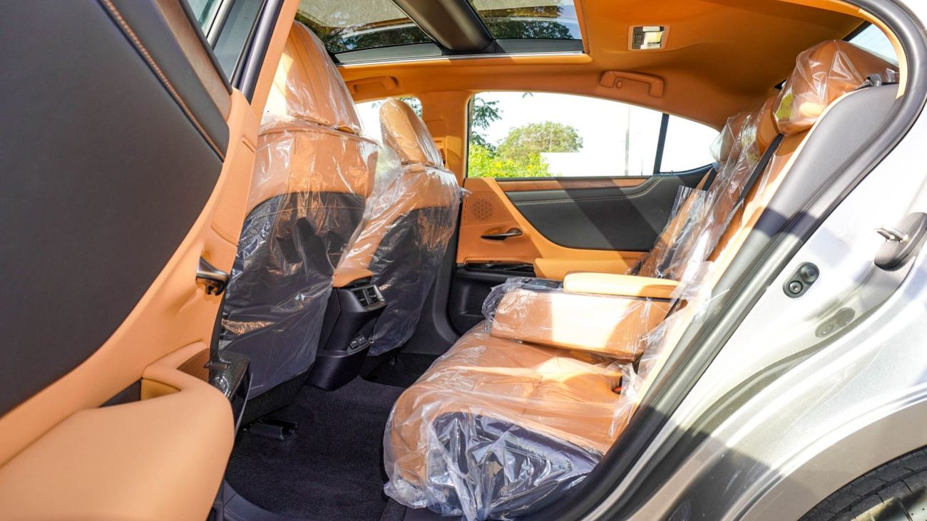 Lexus ES350 ECT0084 - Lexus ES350 Luxury - 3.5L Petrol Auto - Sonic Titanium (Panoramic Roof)