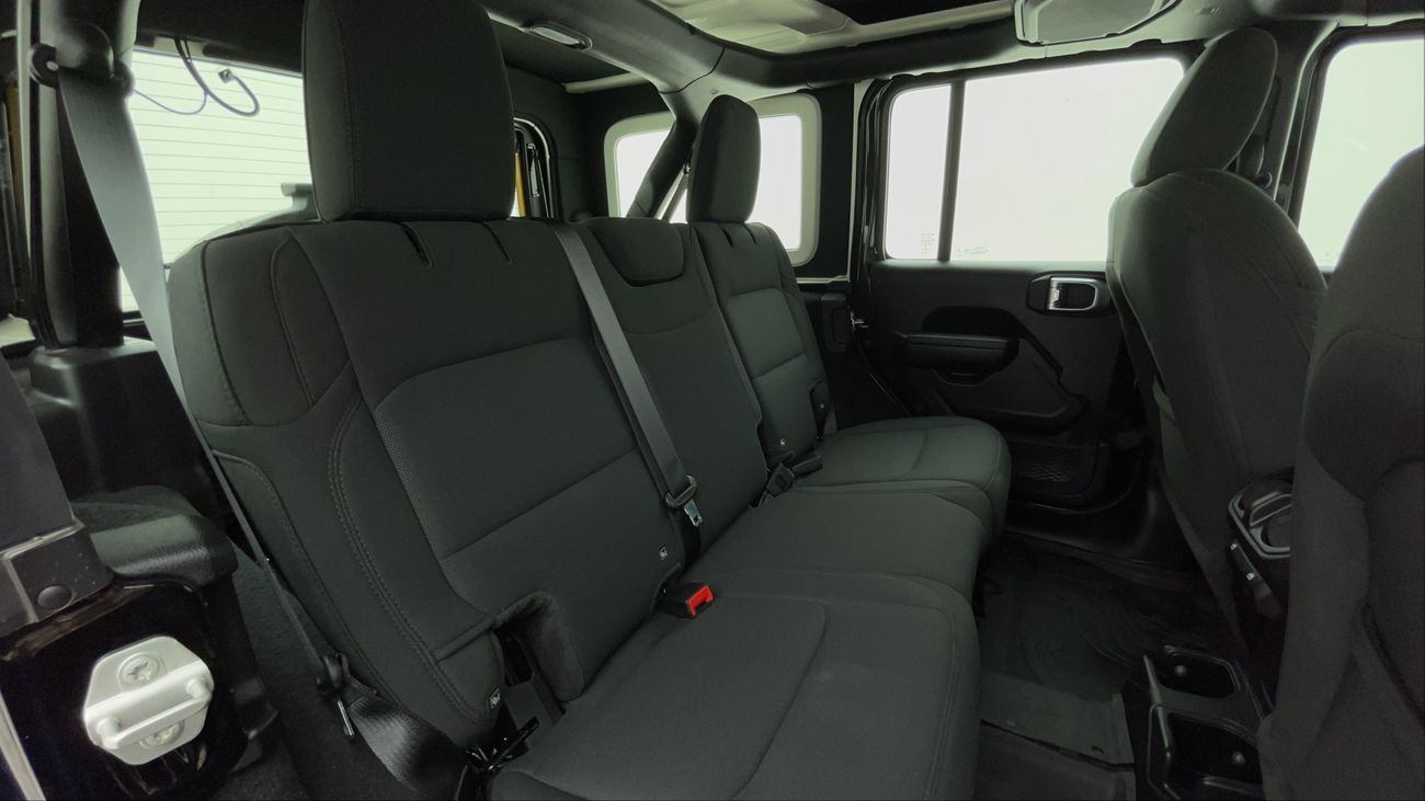 جيب رانجلر UNLIMITED SPORT 3.6 | بدون دفعة مقدمة | اختبار القيادة في المنزل