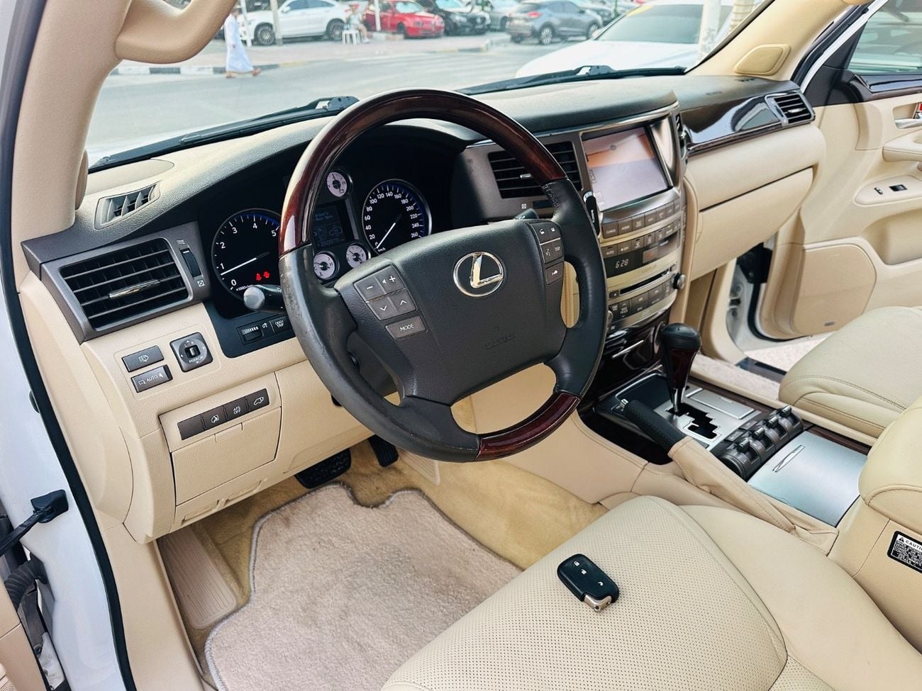 Lexus LX570 NAVIGATION SPORT