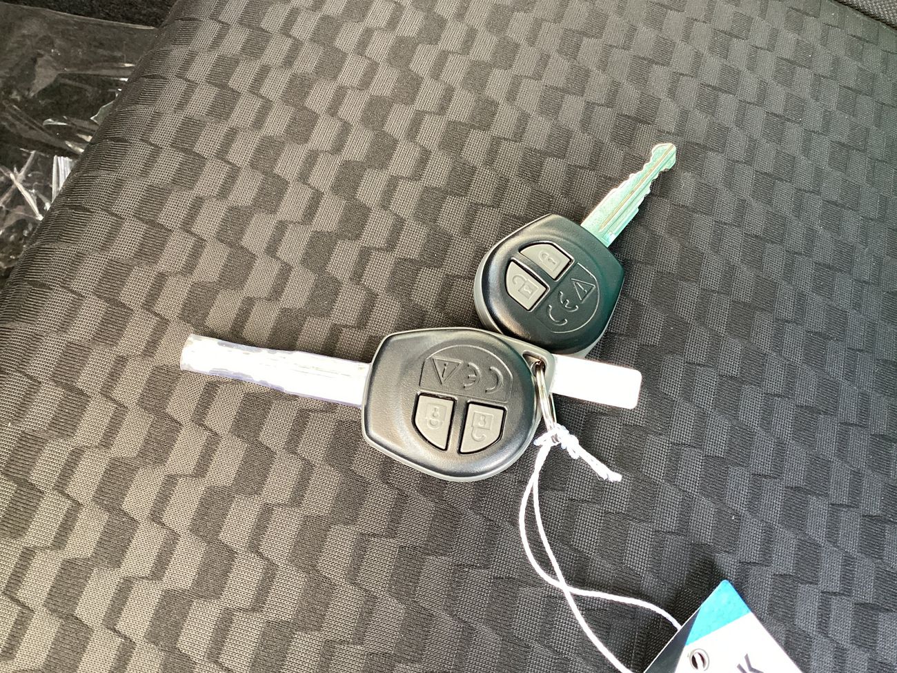 سوزوكي جيمني GLX | National Day | Start 2026 with the ideal drive | شامل الضمان | 0 ﺪﻔﻋﺓ ﺃﻮﻟﻯ