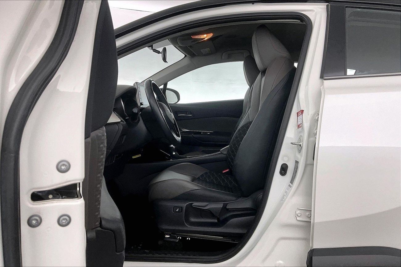 تويوتا CHR VX | شامل الضمان | 0 ﺪﻔﻋﺓ ﺃﻮﻟﻯ