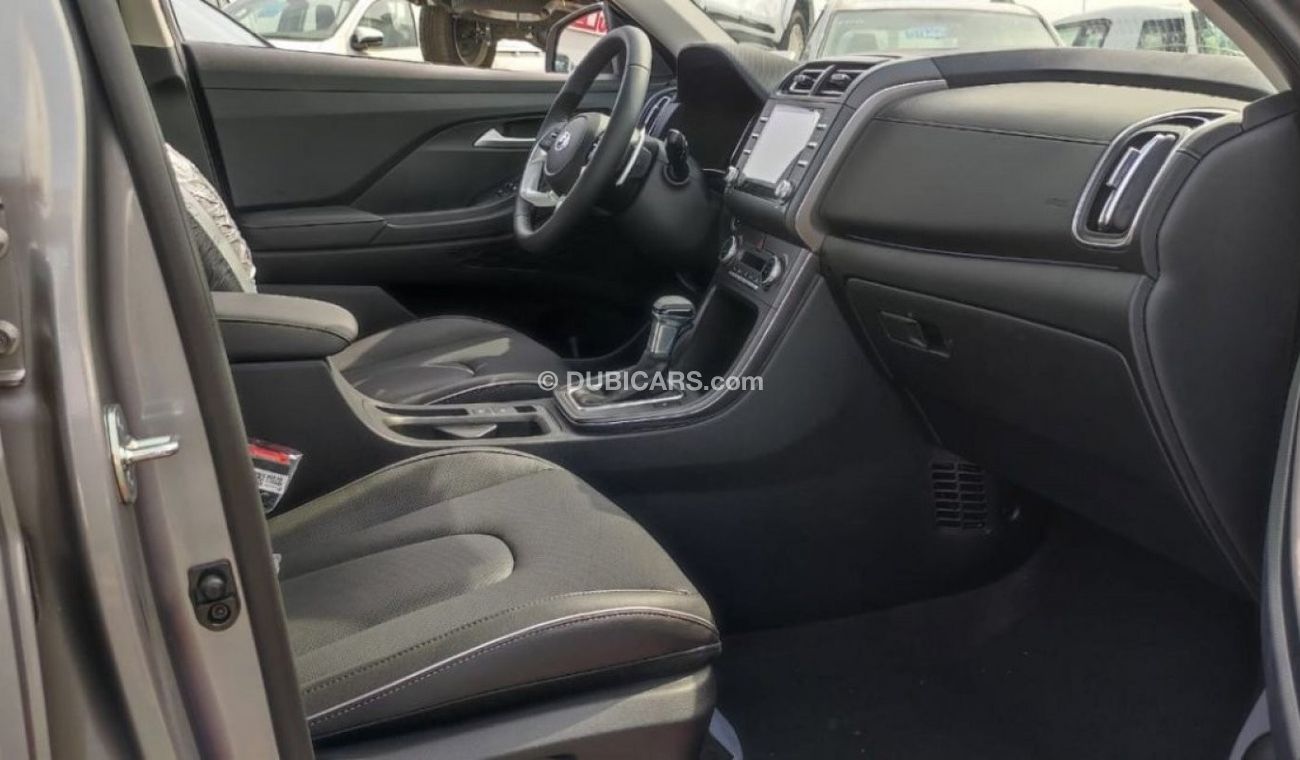 Hyundai Creta 2023 Automatic 1.5L petrol FWD 4 CYL Silver color.. only for Export