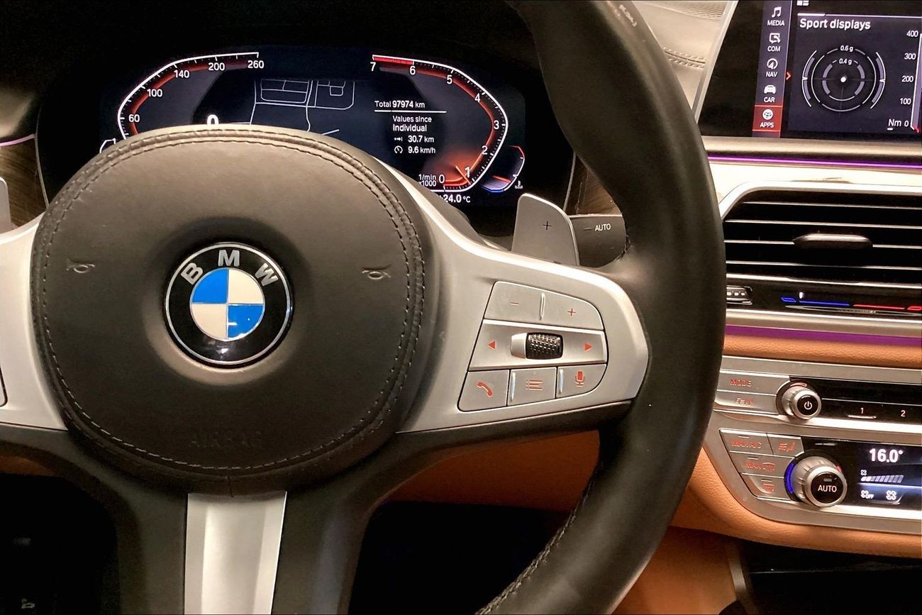 بي أم دبليو 730Li Excellence | شامل الضمان | 0 ﺪﻔﻋﺓ ﺃﻮﻟﻯ