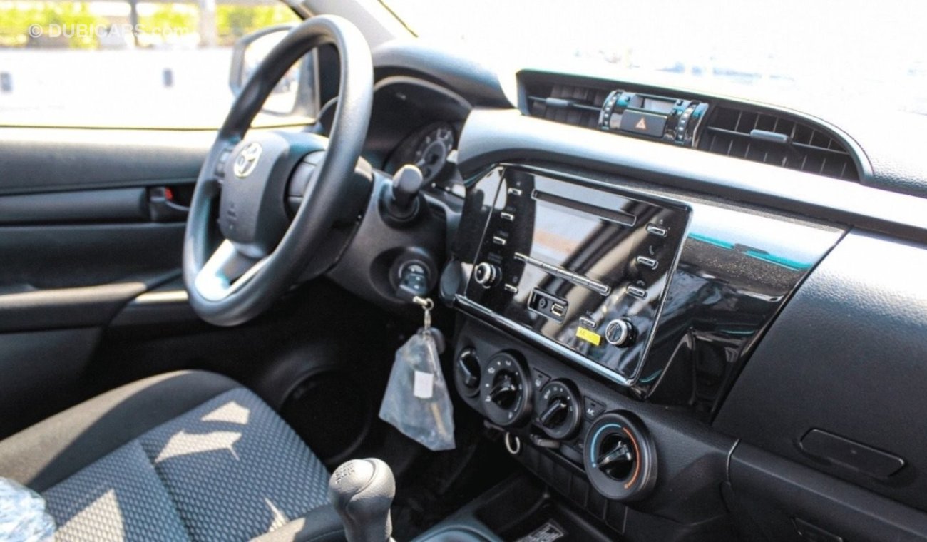 تويوتا هيلوكس Toyota Hilux 2.4L diesel med option 2023