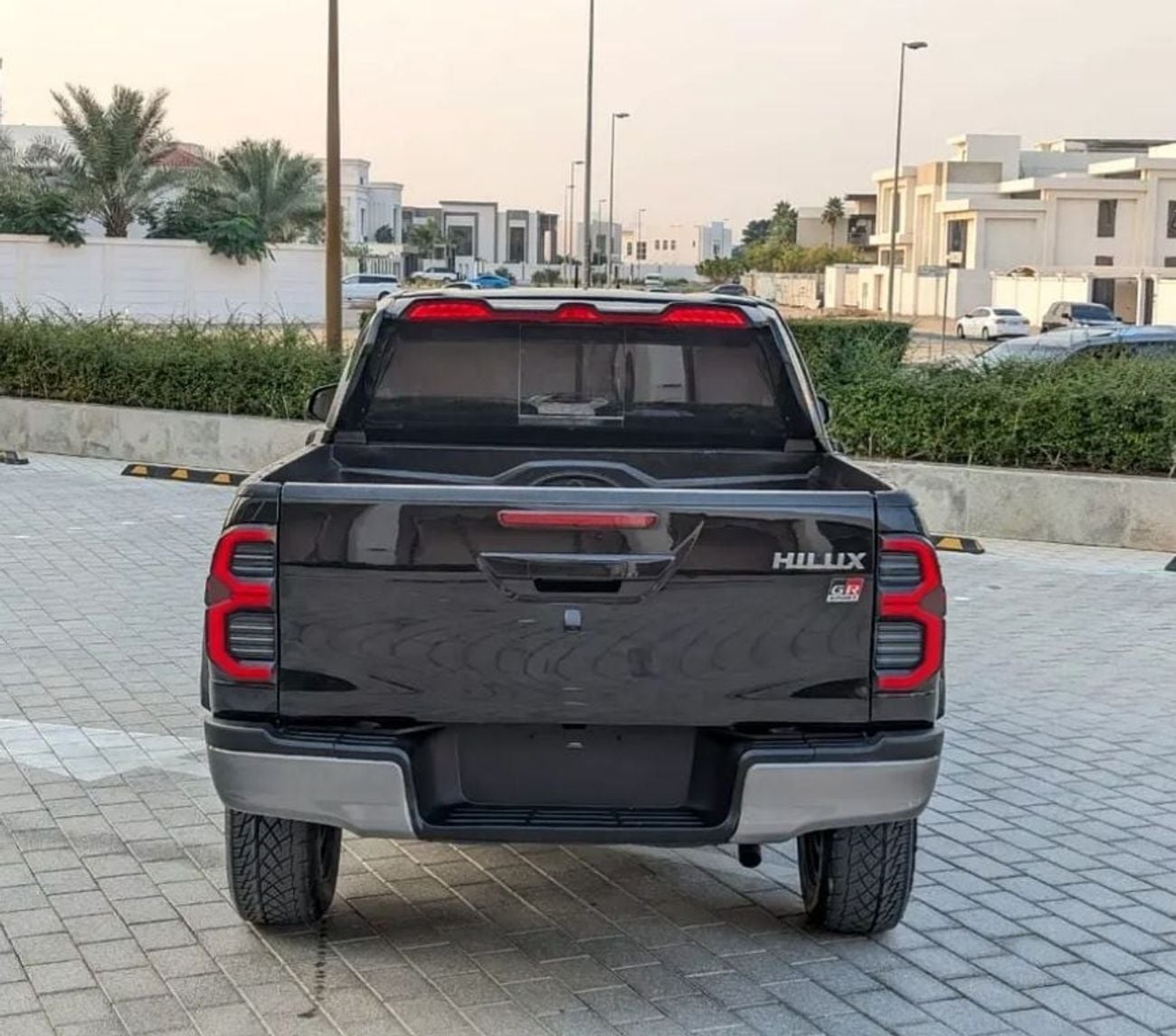 تويوتا هيلوكس Toyota Hilux GR sports 2021Model Facelifted 2025 2.7 v4 petrol Engine Colour Black push start Transm