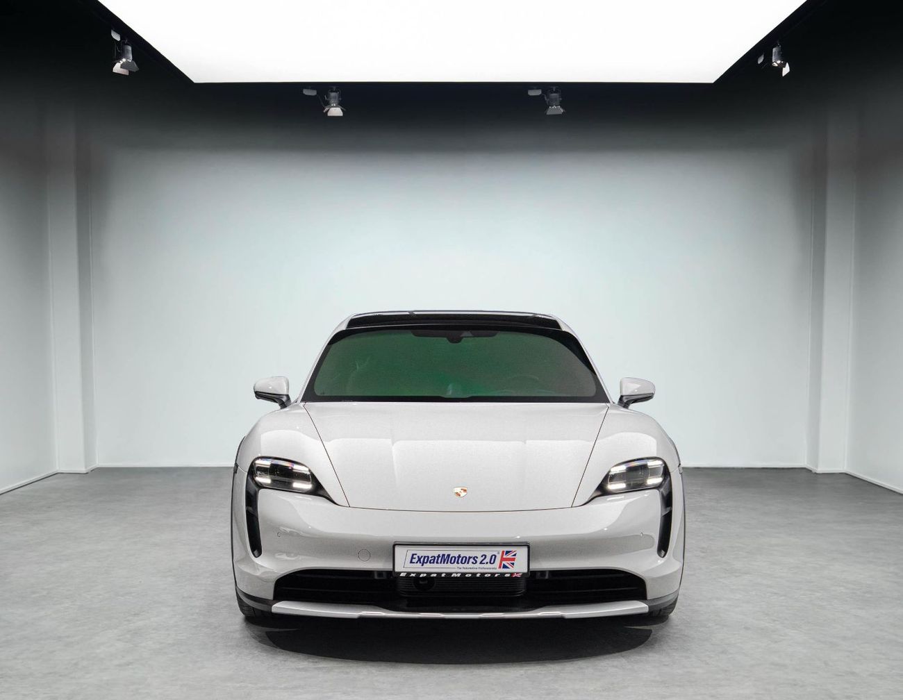 بورش تايكان 4S Cross Turismo