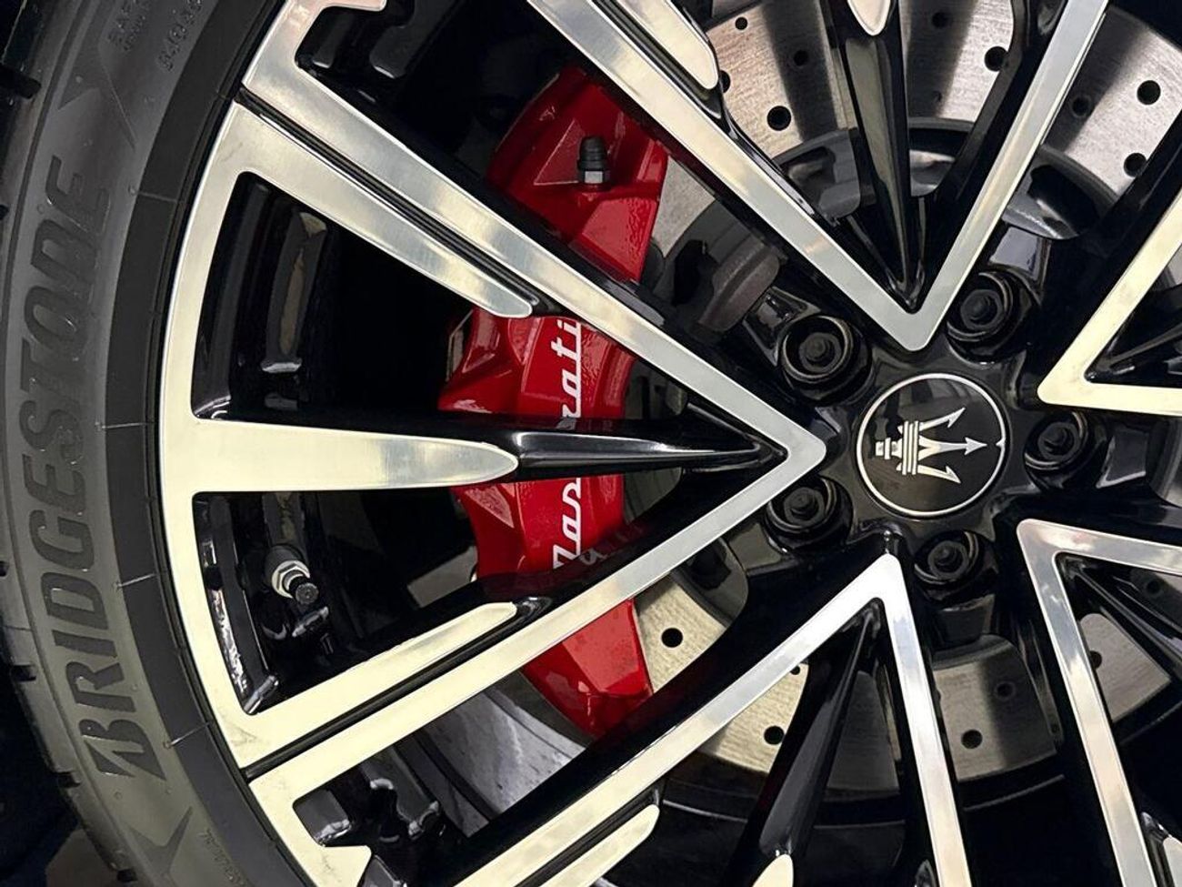 Maserati Grecale 3.0 V6 Trofeo ZF 4WD Euro 6 (s/s) 5dr (EXPORT ONLY) right hand drive