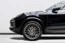 Porsche Cayenne Std 3.0L (335 HP) 2019 Porsche Cayenne, 1 Year Comprehensive Warranty, Full Service History, Low KMs