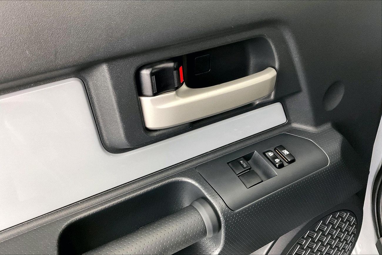 Jaguar XE Prestige | 1 year free warranty | 0 Down Payment