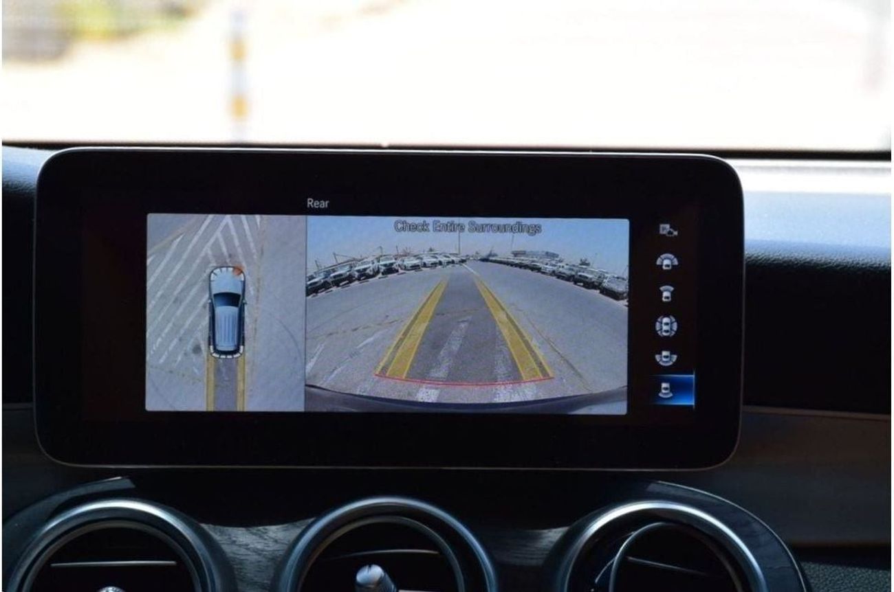 Mercedes-Benz GLC 300