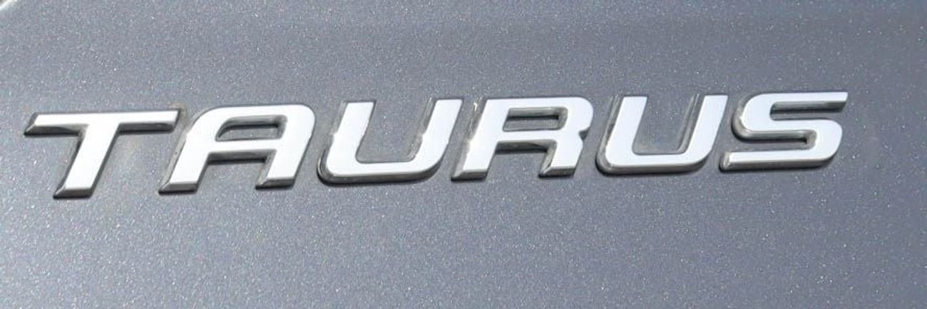 Ford Taurus Ford Taurus  2020 GCC , accident-free, in excellent condition, 1260 P.M