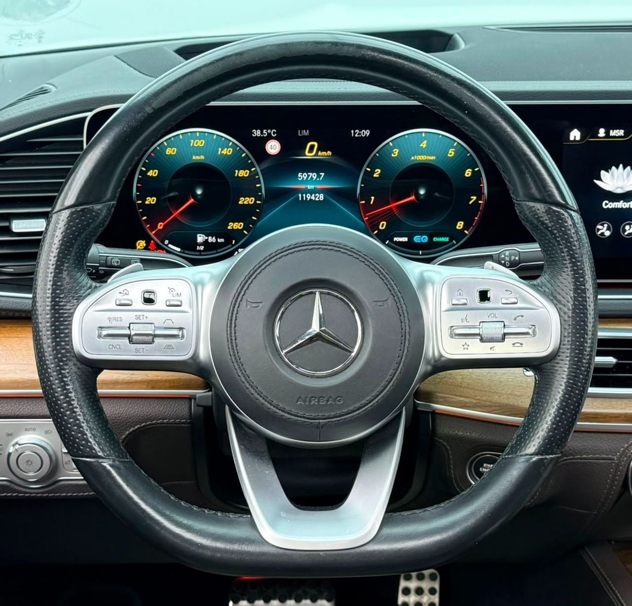مرسيدس بنز GLS 580 STD STD