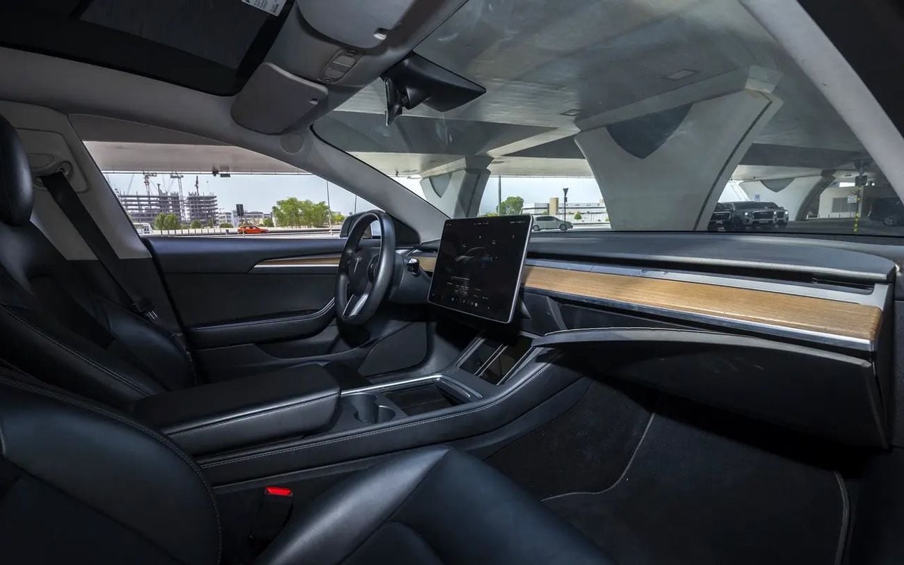 تسلا موديل 3 GCC Spec