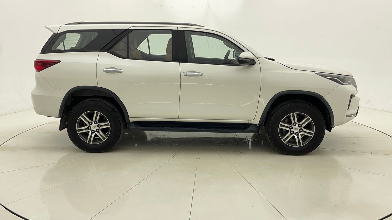 تويوتا فورتونر EXR 2.7 | بدون دفعة مقدمة | اختبار القيادة في المنزل