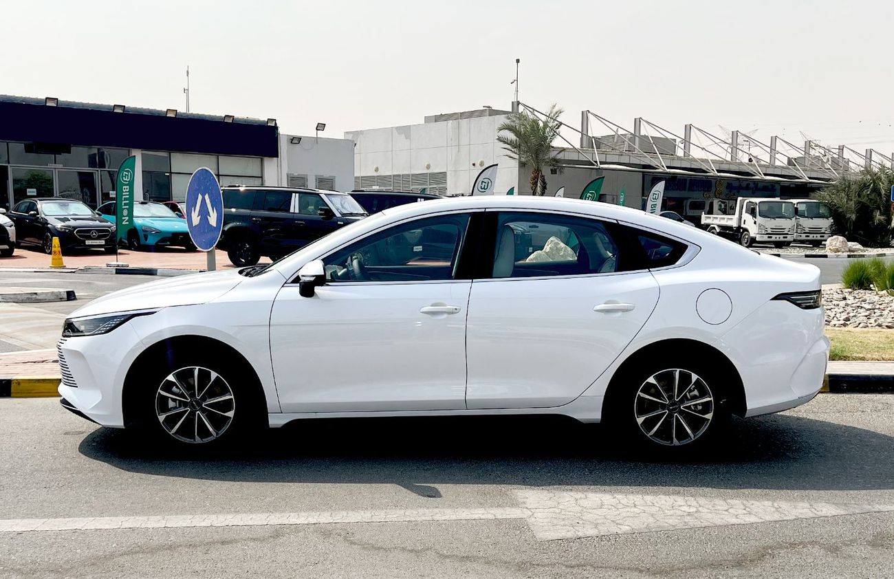 BYD Destroyer 05 2025 Glory Edition 55 Luxury Edition