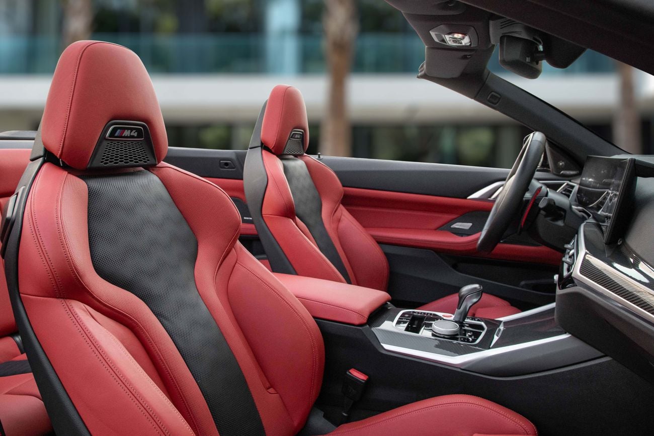 بي أم دبليو M4 M4 Competition Convertible | 7,442 P.M | 0% Downpayment | IMMACULATE!