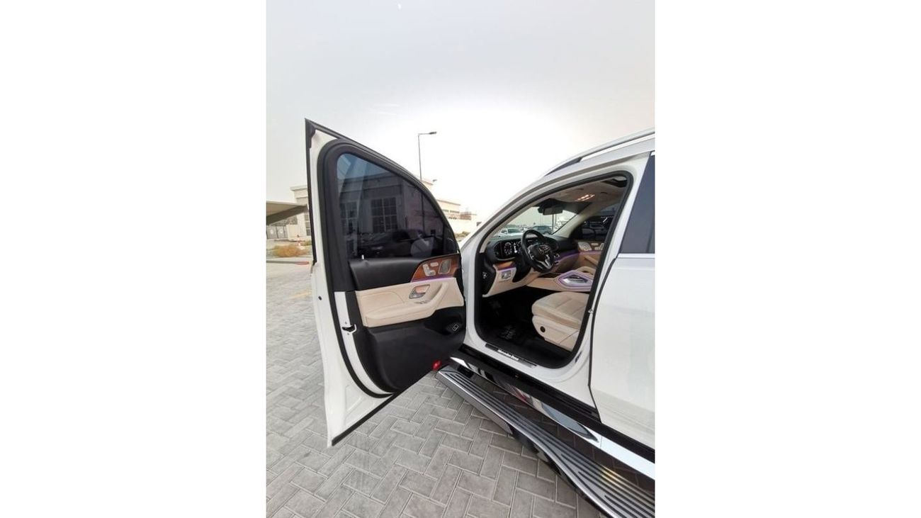 مرسيدس بنز GLS 450 Mercedes Benz GLS450  ( Maybach KIT ) - 2022 - Pearl White /Gold